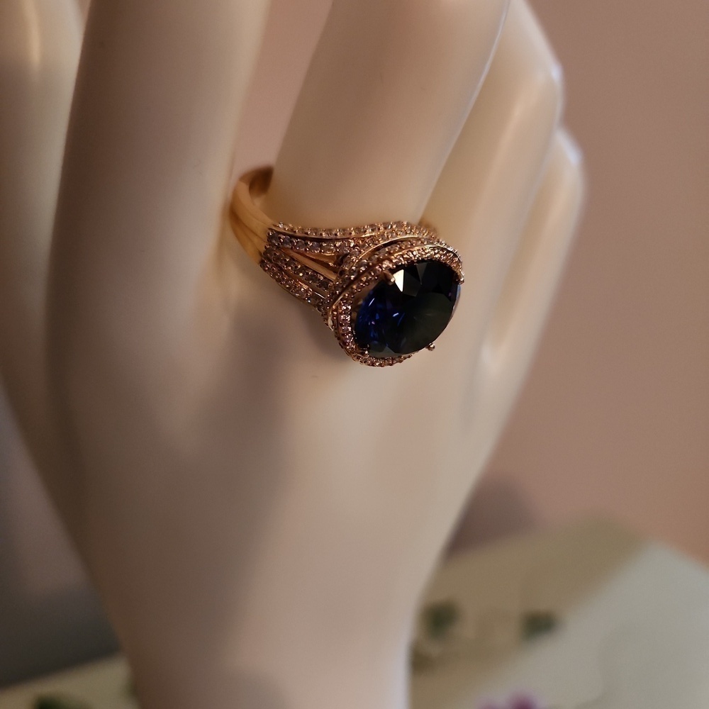 Bella Luce Ring Yellow Tanzanite Diamond Simulants Size 10